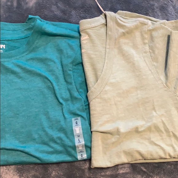 NWT Large short sleeve t shirts - Picture 1 of 1